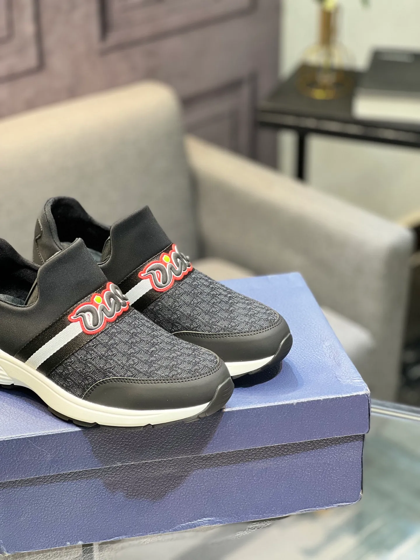 Men's shoes 💰420 [Dior] popular men's shoes, cowhide material splicing, mesh lining, original factory special sole, 38-45 (45 customized, non-refundable)